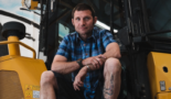 Isle of Man TT held Guy Martin doet mee in Farleigh Castle